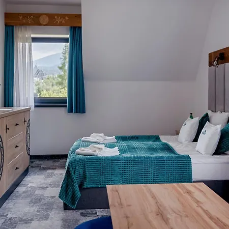 Folk Prestige Bed & Breakfast 3*