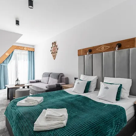 Folk Prestige Bed & Breakfast 3*