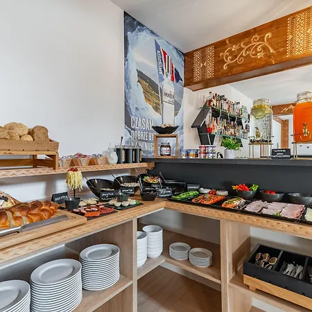 Bed & Breakfast Folk Prestige