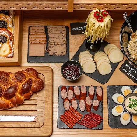 Frühstückspension Folk Prestige 3*