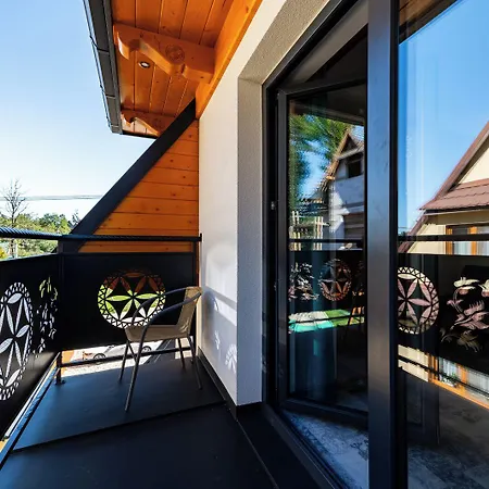 Folk Prestige Frühstückspension 3*